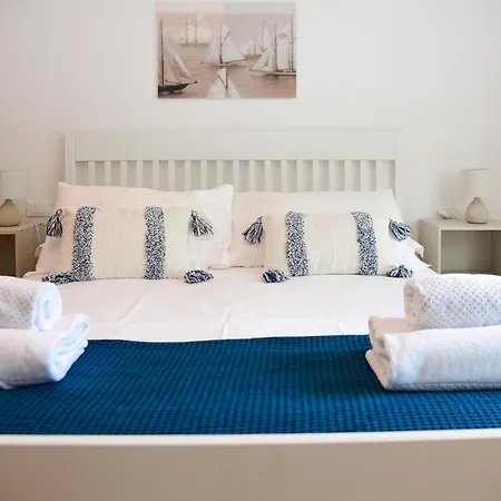 Easy Welcome Sailing Apartmán *